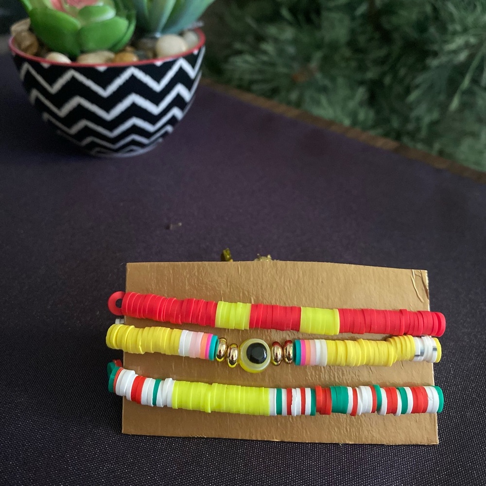 These fimo bracelets are handmade and they are the trend of 2021 jewelry🥰